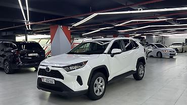 range rover 2010: Toyota RAV4: 2022 г., 2.5 л, Автомат, Бензин, Кроссовер — 6