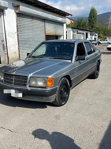 disk teker satisi: Mercedes-Benz 190 (W201): 2 l | 1992 il Sedan — 1