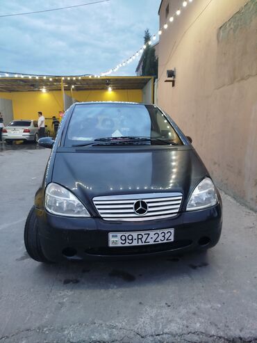 Mercedes-Benz A 190: 1.9 l | 2001 il Hetçbek