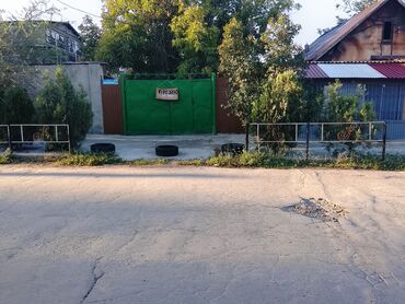дом ала тоо 2: Үй, 70 кв. м, 4 бөлмө