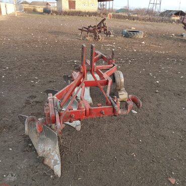 Traktorlar: Traktor 89.2 satılır komplekt.2013 ildi.4 korpus kotan,pres — 9