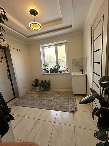 Продажа коттеджей и домов: Продаётся дом с участком 4-сотки в частном секторе. Дом расположен — 11