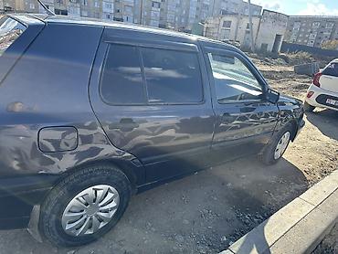 2 gz: Volkswagen Golf: 1993 г., 1.8 л, Механика, Бензин, Хэтчбэк — 4