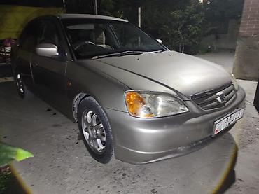 lada 9: Honda Civic: 2002 г., Автомат, Седан — 1