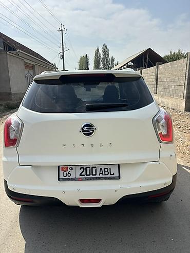 Ssangyong: Ssangyong Tivoli: 2018 г., 1.6 л, Автомат, Бензин, Кроссовер — 4