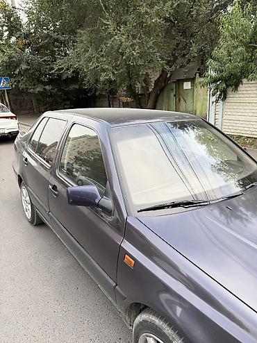 devo tiko: Volkswagen Vento: 1994 г., 1.8 л, Механика, Бензин — 7