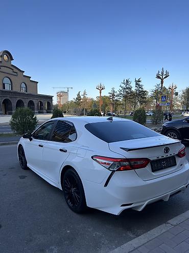 70: Toyota Camry: 2019 г., 2.5 л, Автомат, Бензин, Седан — 2