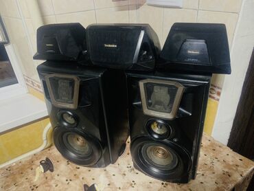 провода для сабвуфера: Аудиосистема Technics с двумя напольными колонками и тремя компактными