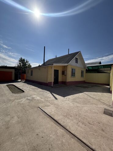 ысык ата району: Дом, 70 м², 4 комнаты, Агентство недвижимости, Косметический ремонт