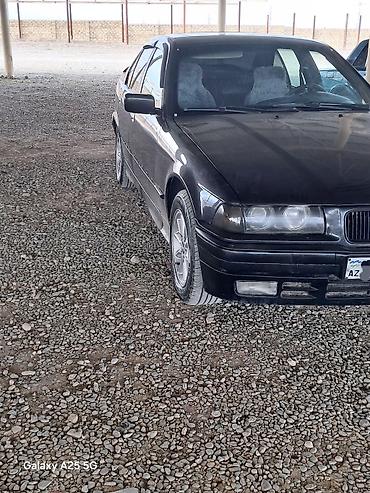 BMW: BMW 3 series: 2.5 l | 1993 il Sedan — 2