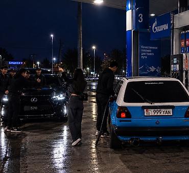 бак на пассат: Volkswagen Golf: 1988 г., 1.8 л, Хетчбек — 6