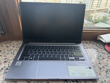 noutbuklarin alisi: Yeni ASUS Vivobook, 14 ", Intel Core i5, 1 TB, Ünvandan götürmə, Pulsuz çatdırılma, Ödənişli çatdırılma