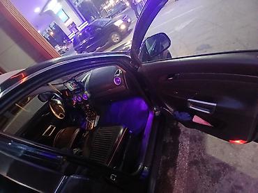 Opel: Opel Antara SUV - Kuzov: Qara rəng, ön xrom radiator barmaqlığı — 4