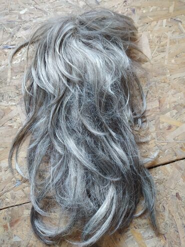 Perike i klipse: Prodajem dugačku periku,prava prirodna kosa,šatirana,imaju zakačaljke na lalafo.rs — 5 Perike i klipse: Prodajem dugačku periku,prava prirodna kosa,šatirana,imaju zakačaljke — 5