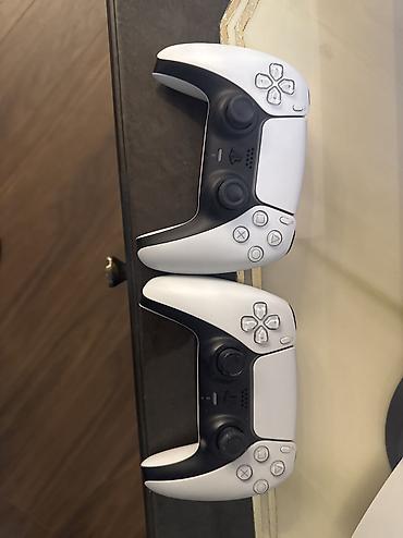 xbox one s 1tb: PlayStation 5 oyun konsolu. İsdifadə olunmur deyə satılır iki ideal — 2