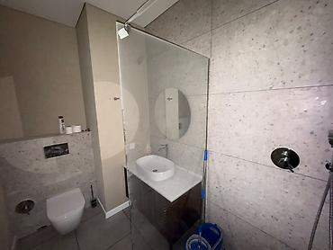 Uzunmüddətli kirayə mənzillər: Sea Breeze Marina Village 2 otaqli ev kiraya verilir. Duş kabini – — 8