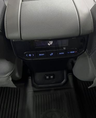 радио для авто: Toyota Highlander: 2020 г., 3.5 л, Автомат, Бензин, Кроссовер — 5