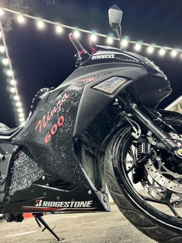 Motosikletlər: Kawasaki - Ninja 600, 600 sm3 — 4