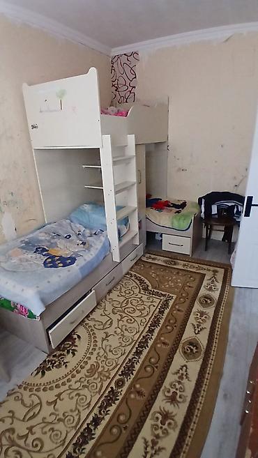 ev ve bag: 3 otaqlı, 80 kv. m, Orta təmir — 6