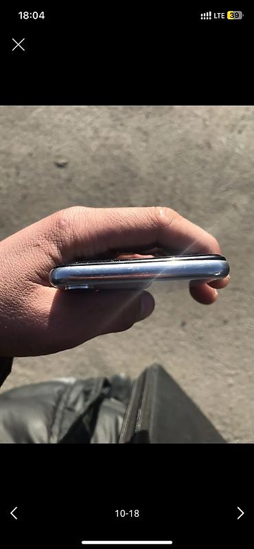 Apple iPhone: IPhone X, Б/у, 64 ГБ, Белый, Зарядное устройство, Чехол, 100 % — 10