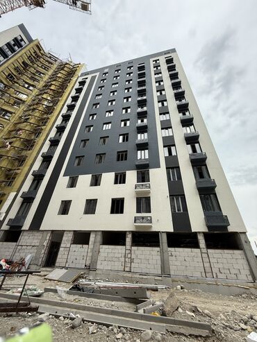 тунгуч продажа квартир: 3 бөлмө, 86 кв. м, Элитка, 11 кабат, ПСО (өзү оңдоп түзөтүп бүтүү үчүн)