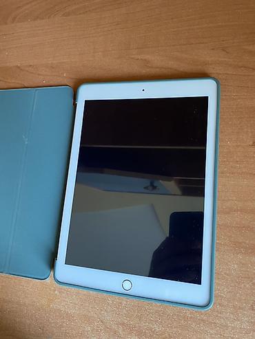 Планшеты: Планшет, Apple, память 128 ГБ, 9" - 10", Wi-Fi, Б/у, Классический цвет - Золотой — 5