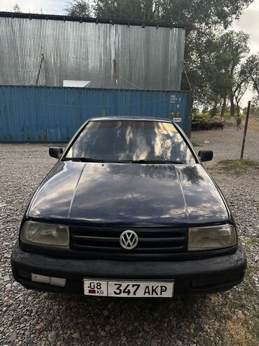 опель фронтера б: Volkswagen : 1993 г., 1.8 л, Механика, Бензин, Седан