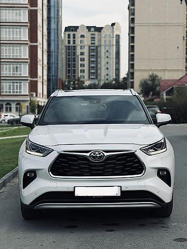 300 000: Toyota Highlander: 2022 г., 2.5 л, Автомат, Гибрид, Внедорожник — 3