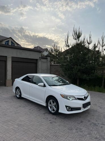 Toyota: Toyota Camry: 2014 г., 2.5 л, Автомат, Бензин, Седан