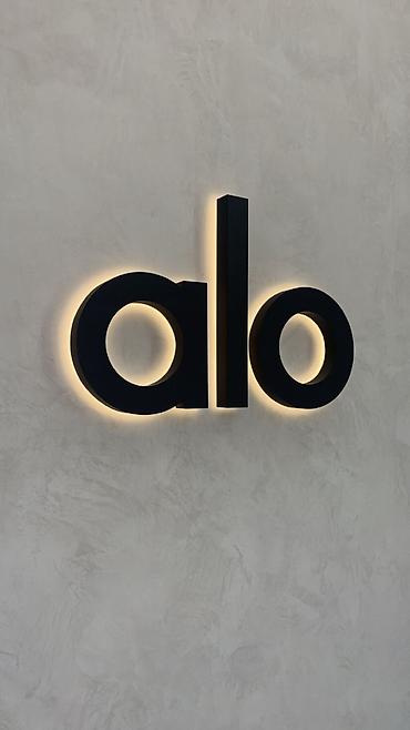 Изготовление рекламных конструкций: | Паучки, Рекламные экраны, медиафасады, Суперсайты, суперборды, | Монтаж, Демонтаж, Послепечатная обработка — 1