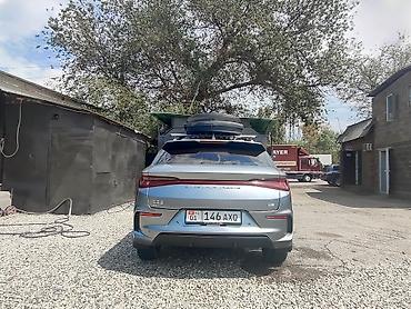 BYD: BYD E2: 2024 г., Электромобиль, Хэтчбэк — 3