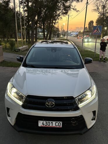 дверные ручки на мерс: Toyota Highlander: 2019 г., 3.5 л, Автомат, Бензин, Кроссовер