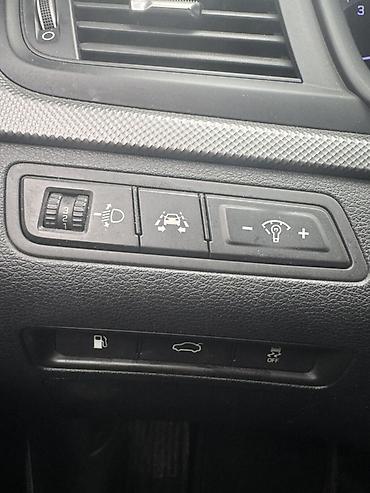 Hyundai: Hyundai Sonata: 2020 г., 2 л, Автомат, Газ, Седан — 25