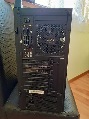 Masaüstü kompüterlər və iş stansiyaları: CPU: Intel Core i7-9700K (3.6GHz) Ana kart: ASUS Maximus X Formula — 2