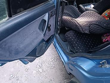 фольксваген вента: Volkswagen Vento: 1994 г., 1.8 л, Механика, Бензин, Седан — 3