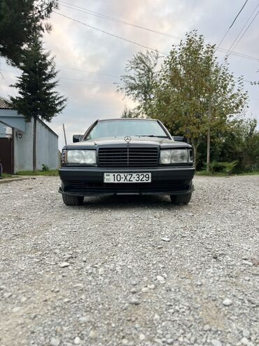 Mercedes-Benz: Mercedes-Benz 190 (W201): 2 l | 1991 il Sedan — 4