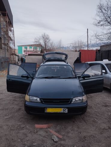 Toyota: Toyota Caldina: 1994 г., 2 л, Автомат, Бензин, Универсал