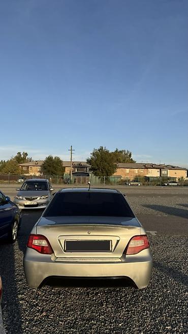 Daewoo Nexia: 2008 г., 1.6 л, Механика, Бензин, Седан