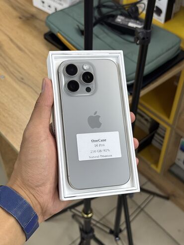 купить айфон 6: IPhone 16 Pro, Колдонулган, 256 ГБ, Natural Titanium, Заряддоочу түзүлүш, Коргоочу айнек, Каптама, Бөлүп төлөө менен, 92 %