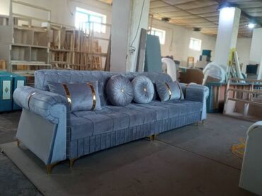 прием старой мебели: Прямой диван, цвет - Голубой, Новый