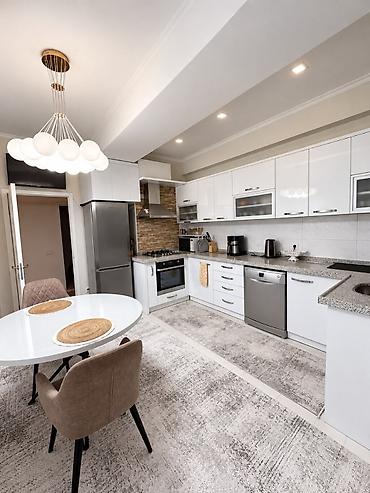 3 комнаты, 100 м², Ала-Арча ТРЦ Элитка, 8 этаж, Евроремонт