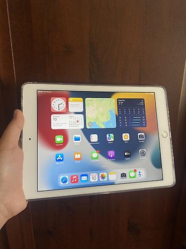 ipad 64: Планшет, Apple, память 128 ГБ, 9" - 10", Wi-Fi, Б/у, Детский цвет - Серебристый — 2