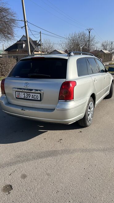 Toyota: Toyota Avensis: 2003 г., 2 л, Автомат, Бензин, Универсал