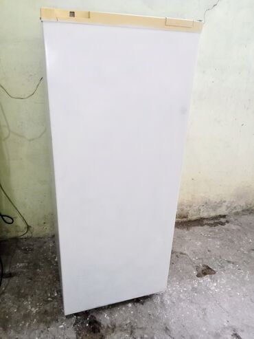 Сепараторы: Soyuducu yaxşı soyudur işləyir çürüyü yoxdur. 60x140 cm. Satılan kimi