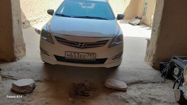 авто бу: Hyundai Solaris: 2015 г., 1.4 л, Механика, Бензин, Седан