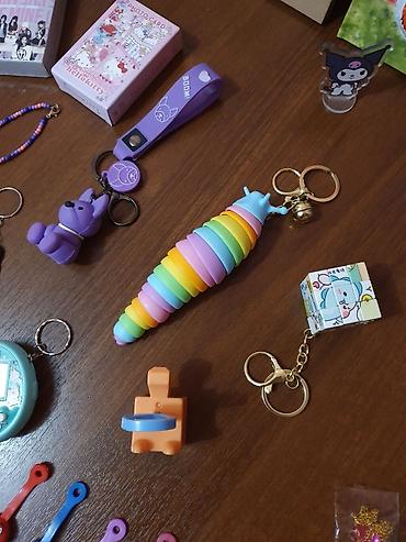 Игрушки: ПРОДАЮТСЯ - игрушки разные. Дневники - 200с Сумочка " Червяк - — 10