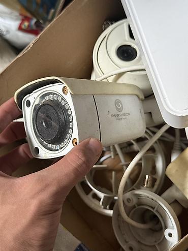 Фото и видеокамеры: 2 ed Çöl kamera 5 ədəd iç kamera Dvr 1 TB İşləkdir hamsı. Gecə — 1