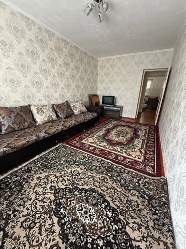 сдаю квартиру в 5 мкр: 2 комнаты, Агентство недвижимости, Без подселения, С мебелью полностью
