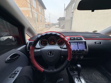 Honda: Honda Jazz: 2004 г., 1.4 л, Автомат, Бензин, Хэтчбэк — 6