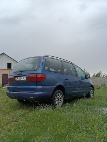 Volkswagen: Volkswagen Sharan: 1997 г., 2 л, Механика, Бензин, Минивэн